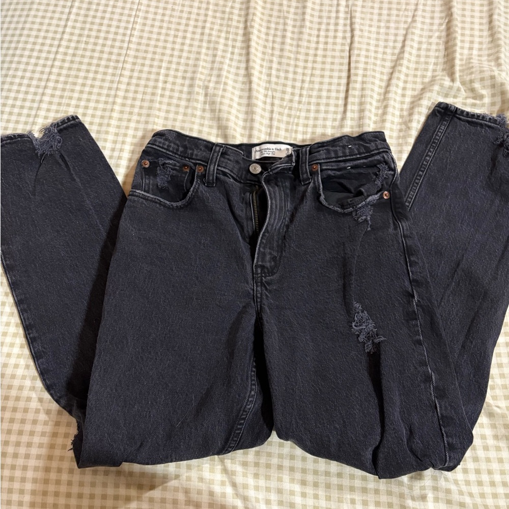Abercrombie & Fitch Ultra High Rise '90s Straight Jeans